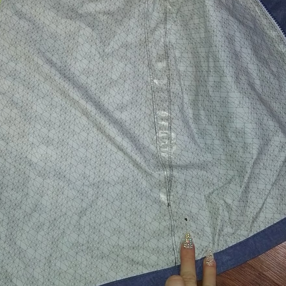 Beautiful MONDETTA rain jacket - Picture 5 of 7